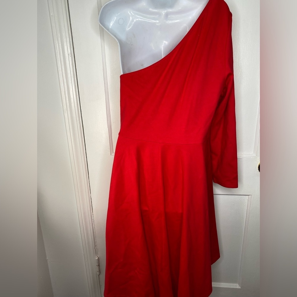 Sarin Mathews NWT Elegant Red One-Shoulder Dress - Picture 6 of 7